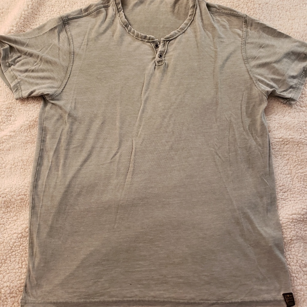 Men's Green Lucky Tshirt. Sz L.